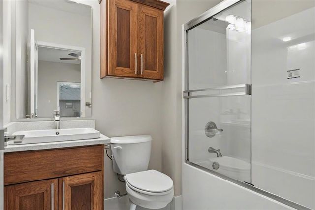 1232 Walnut Street, Eudora, KS 66025