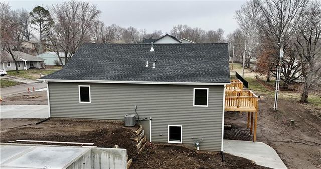 1232 Walnut Street, Eudora, KS 66025