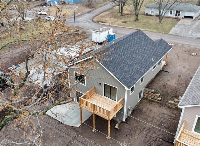 1232 Walnut Street, Eudora, KS 66025