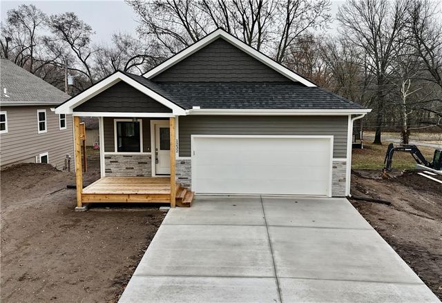 1232 Walnut Street, Eudora, KS 66025