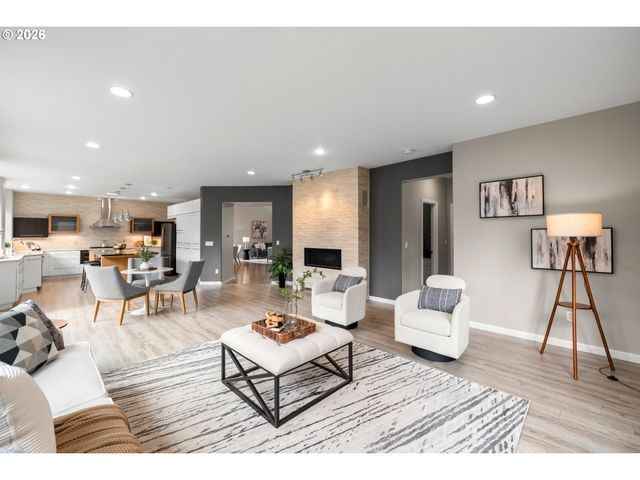 15542 Nw ANDALUSIAN Way, Portland, OR 97229