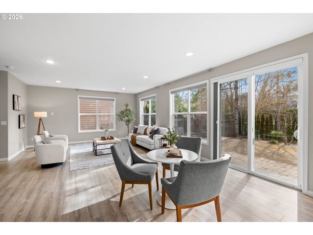 15542 Nw ANDALUSIAN Way, Portland, OR 97229