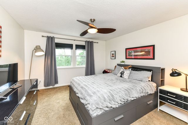 11834 Gray Eagle Drive, Fishers, IN 46037