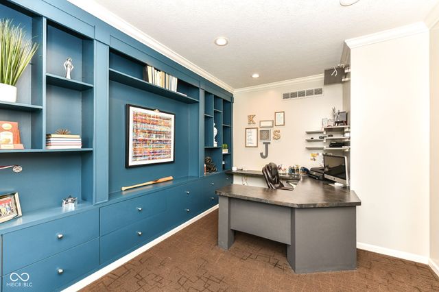11834 Gray Eagle Drive, Fishers, IN 46037