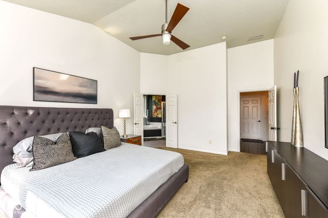 11834 Gray Eagle Drive, Fishers, IN 46037