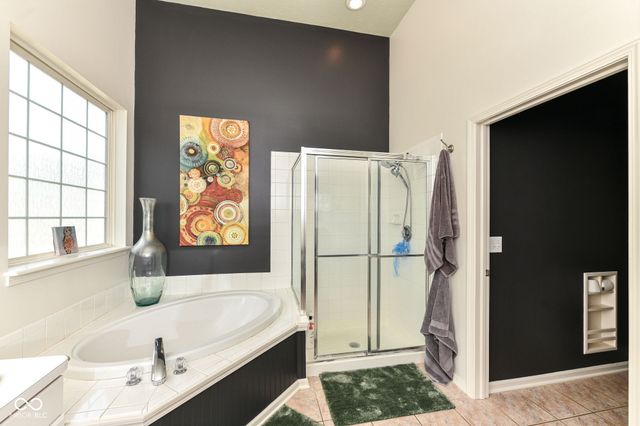 11834 Gray Eagle Drive, Fishers, IN 46037