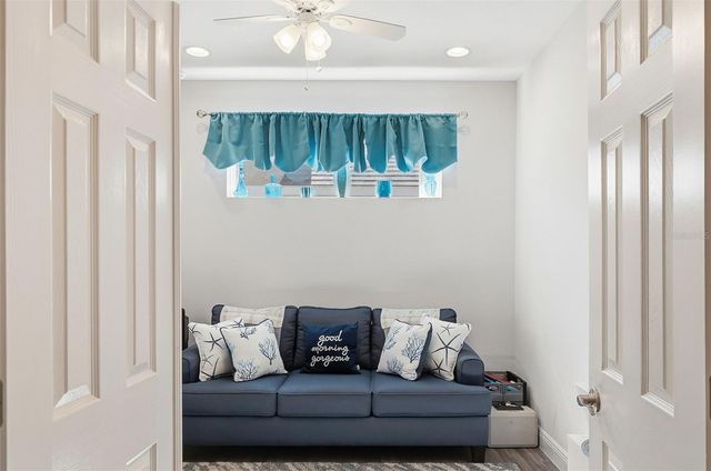 7522 CAMPUS COVE, Sarasota, FL 34243