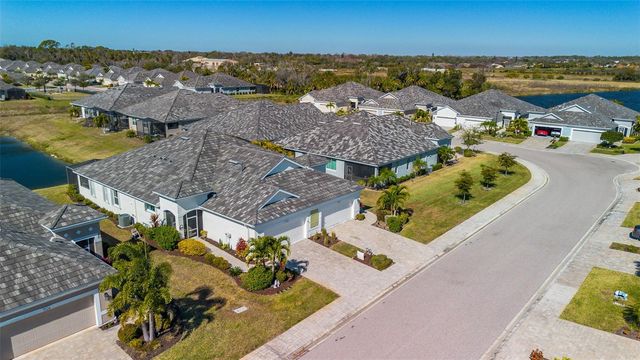 7522 CAMPUS COVE, Sarasota, FL 34243