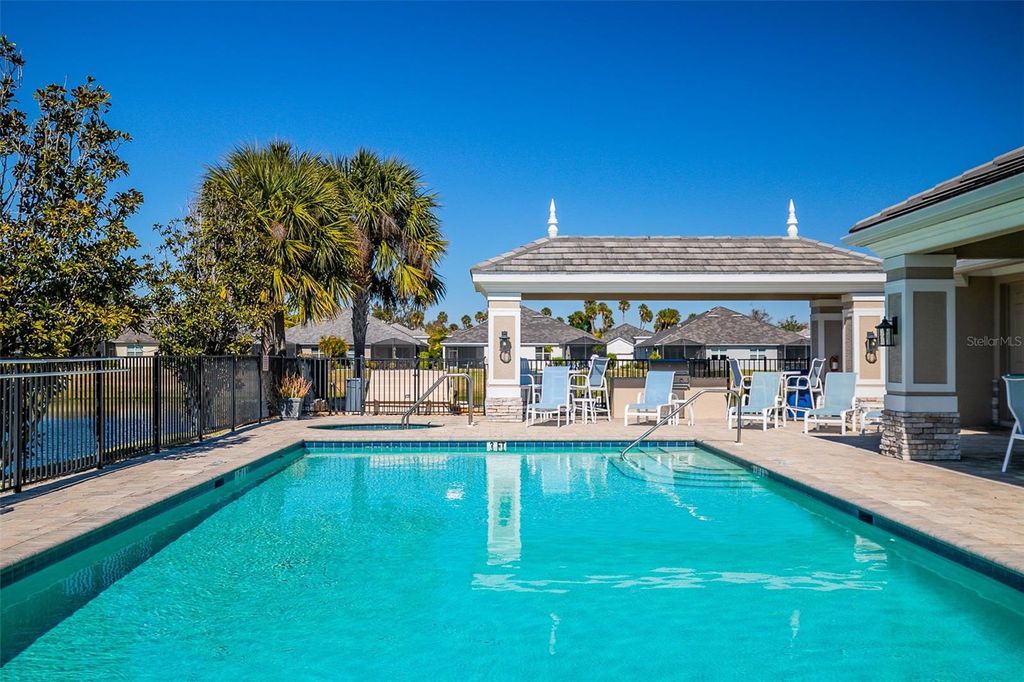 Image 54 of property listing at 7522 CAMPUS COVE, Sarasota, FL 34243