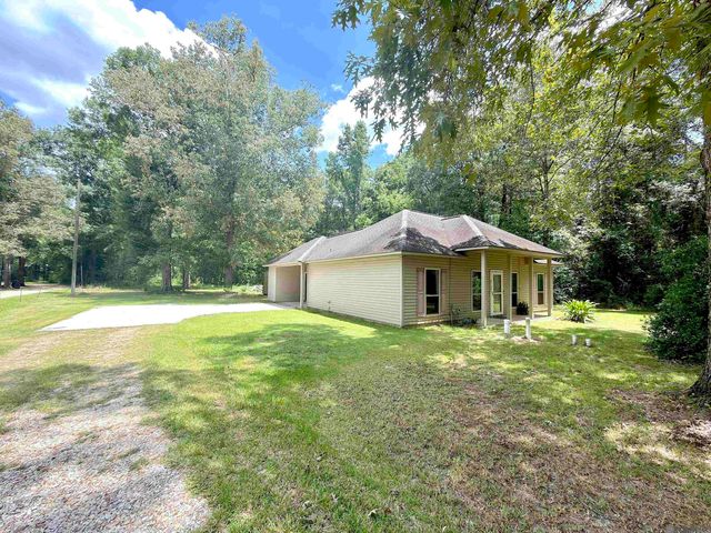31640 Courtney Cir, Walker, LA 70785