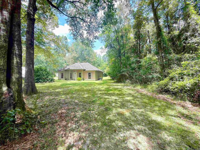 31640 Courtney Cir, Walker, LA 70785