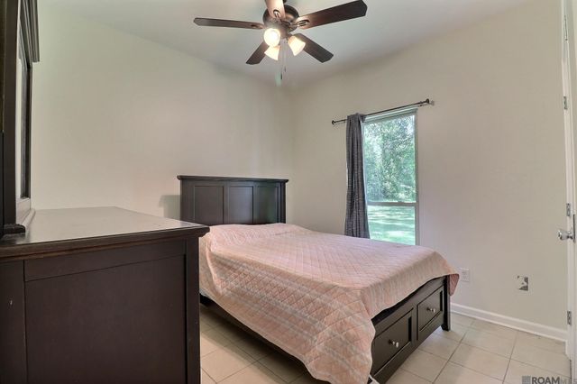 31640 Courtney Cir, Walker, LA 70785