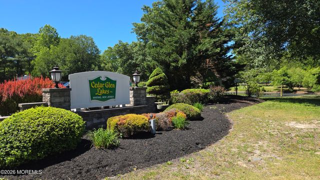 45 Maine Avenue A, Whiting, NJ 08759