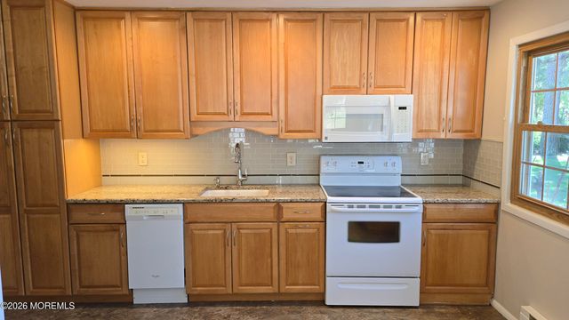 45 Maine Avenue A, Whiting, NJ 08759