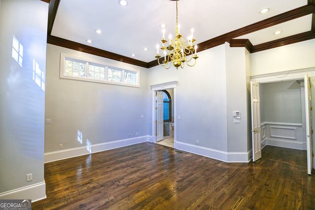 6020 Riverside Drive, Atlanta, GA 30328