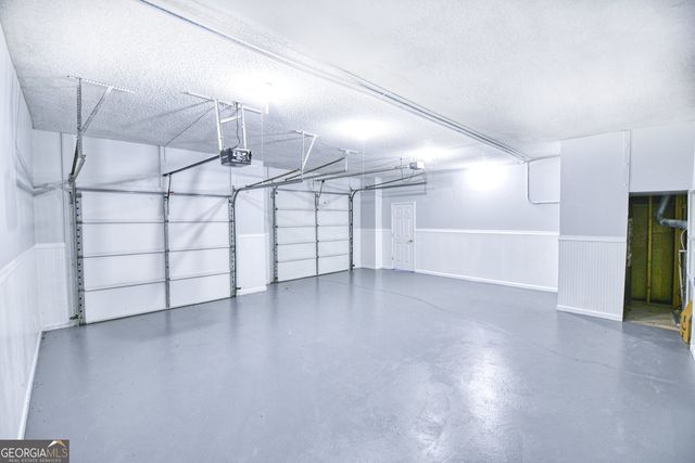 6020 Riverside Drive, Atlanta, GA 30328