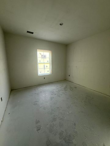 2030 West Court, Richmond, KY 40475