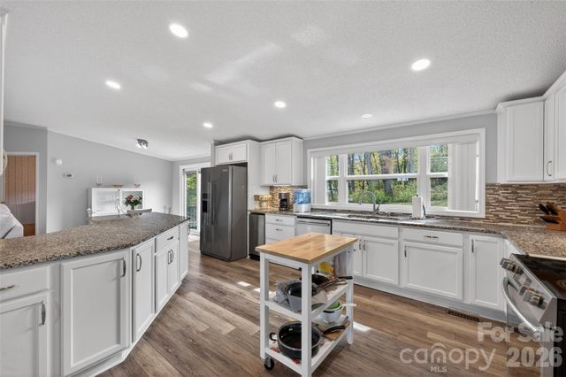 4352 Anderson Mountain Road, Maiden, NC 28650