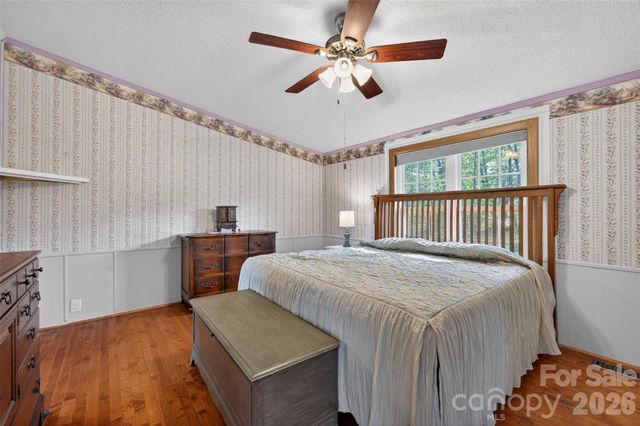4352 Anderson Mountain Road, Maiden, NC 28650