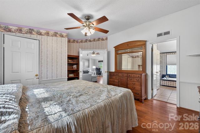 4352 Anderson Mountain Road, Maiden, NC 28650