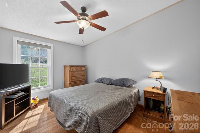4352 Anderson Mountain Road, Maiden, NC 28650