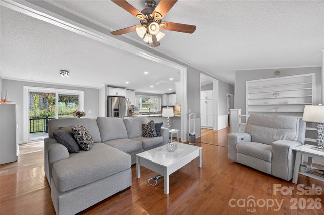 4352 Anderson Mountain Road, Maiden, NC 28650
