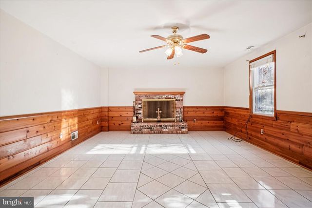 6144 CHESTERBROOK RD, Mclean, VA 22101