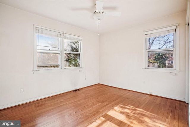 6144 CHESTERBROOK RD, Mclean, VA 22101