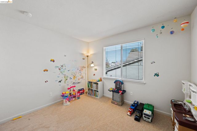 1320 Sand Drift Dr, Brentwood, CA 94513