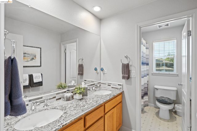 1320 Sand Drift Dr, Brentwood, CA 94513