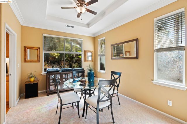 1320 Sand Drift Dr, Brentwood, CA 94513