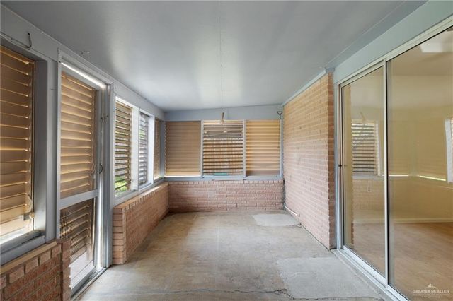 300 N 41st Street, Mcallen, TX 78501