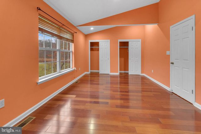 46 SASSAFRASS, North Brunswick, NJ 08902