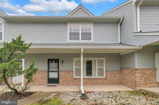 46 SASSAFRASS, North Brunswick, NJ 08902