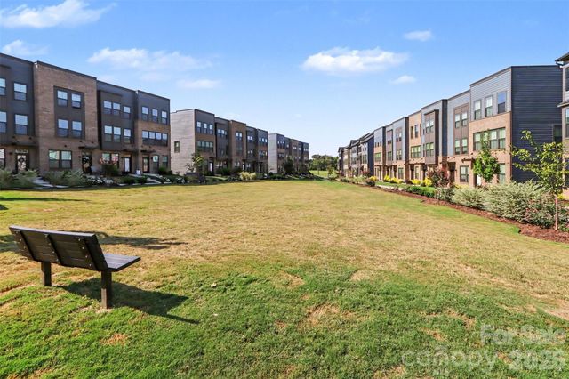 2841 Statesville Avenue, Charlotte, NC 28206