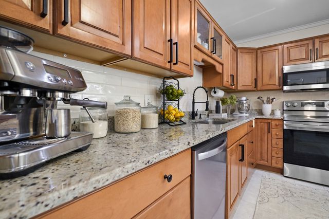 1603 Hilldale Dr, Murfreesboro, TN 37129
