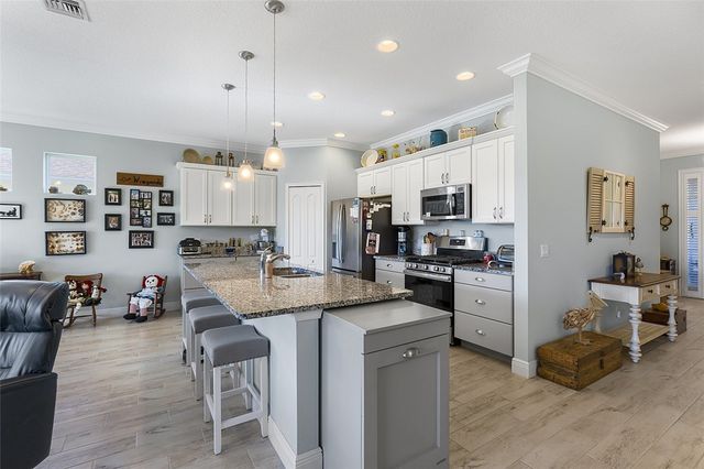 700 Honeybell Court SW, Vero Beach, FL 32968