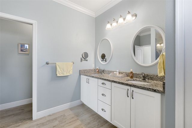 700 Honeybell Court SW, Vero Beach, FL 32968