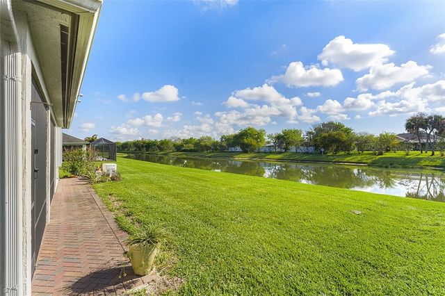 700 Honeybell Court SW, Vero Beach, FL 32968