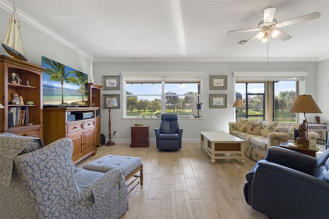 700 Honeybell Court SW, Vero Beach, FL 32968