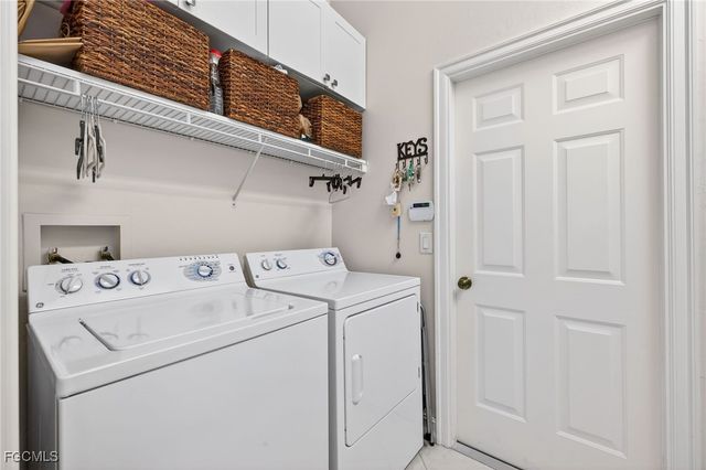 12081 Hidden Links DR, Fort Myers, FL 33913