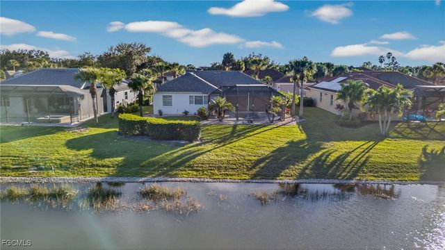 12081 Hidden Links DR, Fort Myers, FL 33913