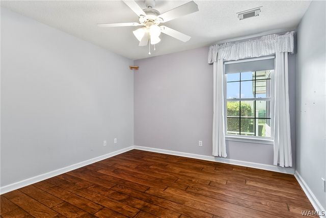 16287 SUMNER BROOK, Moundville, AL 35474