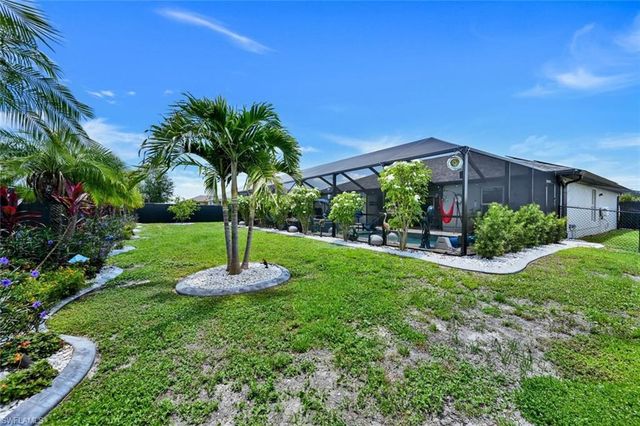 1811 SW 3rd TER, Cape Coral, FL 33991
