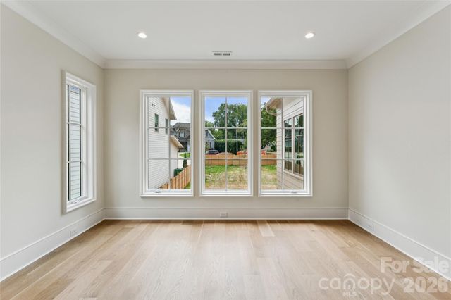630 Ashworth Road, Charlotte, NC 28211