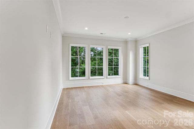 630 Ashworth Road, Charlotte, NC 28211