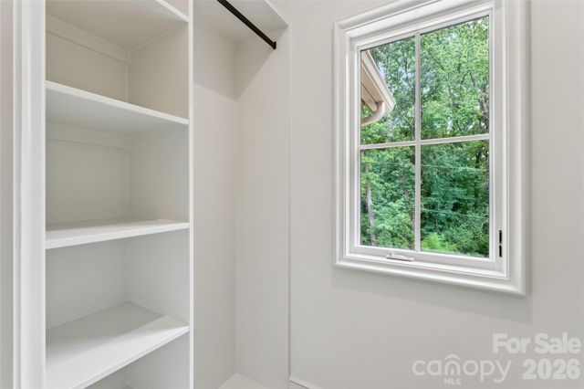 630 Ashworth Road, Charlotte, NC 28211