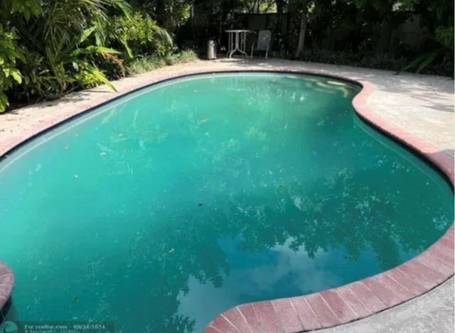 9285 NW 44TH Court, Coral Springs, FL 33065