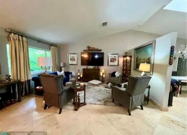 9285 NW 44TH Court, Coral Springs, FL 33065
