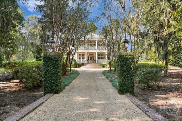 187 Jimmy Blige Lane, Richmond Hill, GA 31324